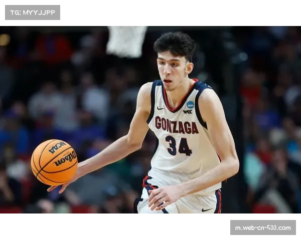 雷霆关键时刻防守执行力联盟顶级 霍姆格伦护框能力提升禁区威慑